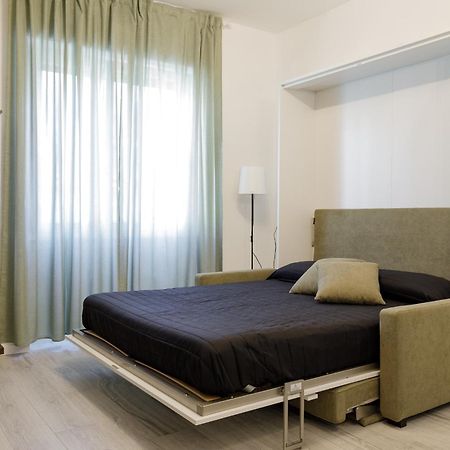 Апартаменти Pieno Centro Di Milano Per Gruppi, Famiglie E Viaggi Di Lavoro Екстер'єр фото